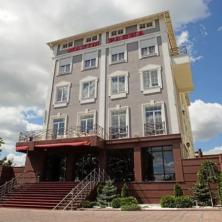 Maxim Pasha キシナウ