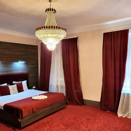 Maxim Pasha Hotel 5*