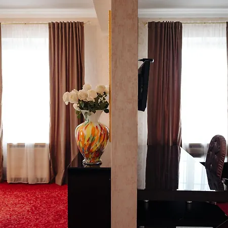 Hotel Maxim Pasha 5*